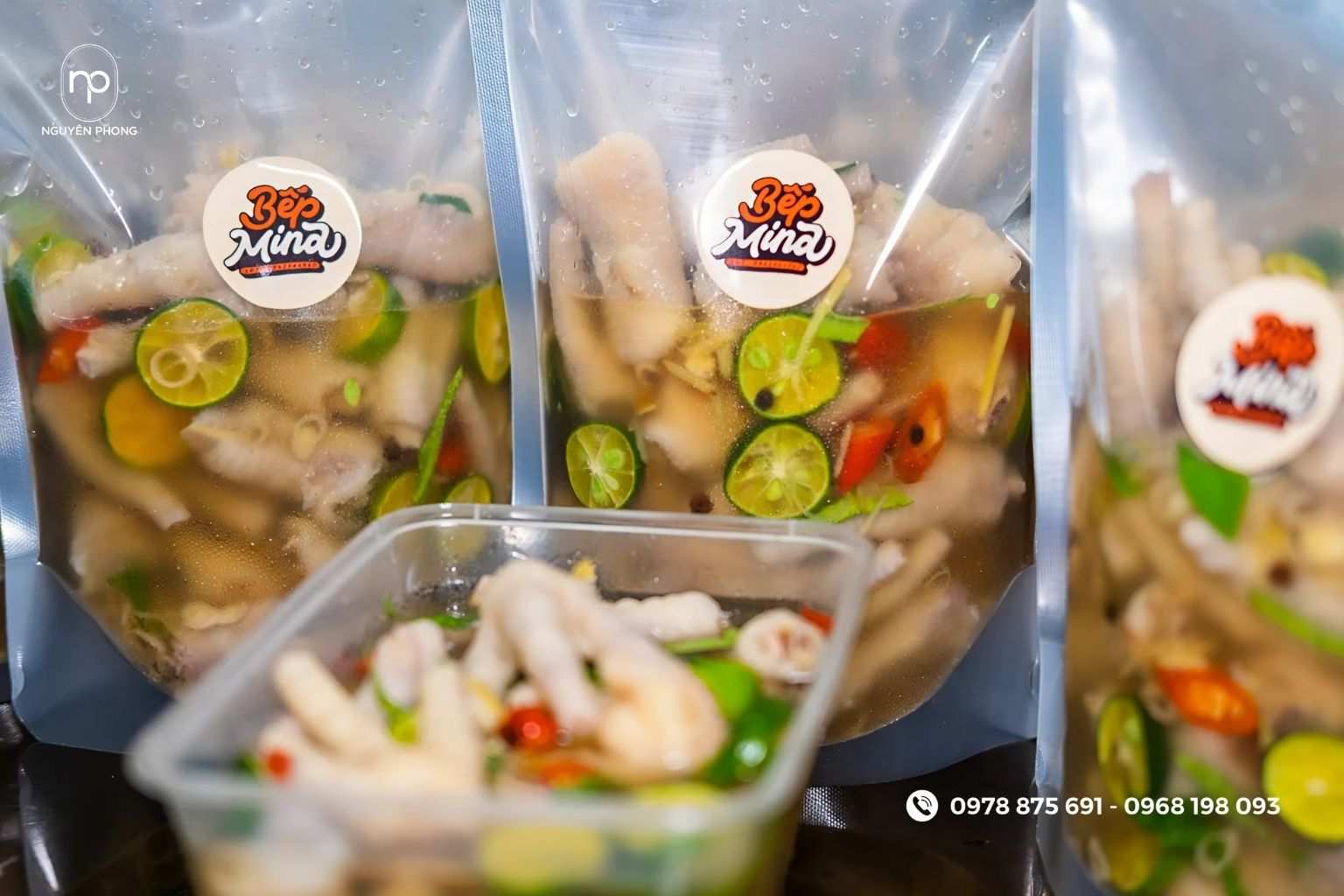 
Mẫu 3